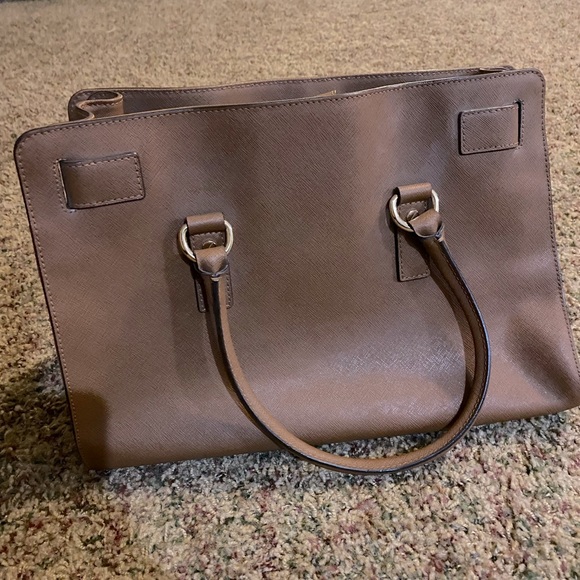 Michael Kors purse - Picture 2 of 7